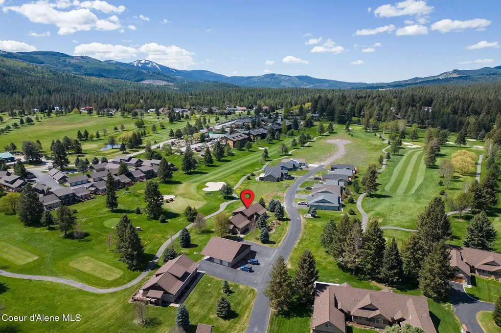 108 Ironwood Drive Blanchard ID 83804