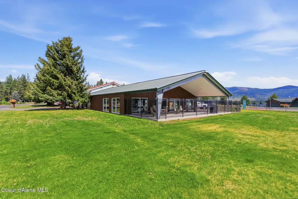 108 Ironwood Drive Blanchard ID 83804