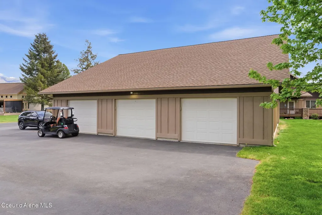 108 Ironwood Drive Blanchard ID 83804