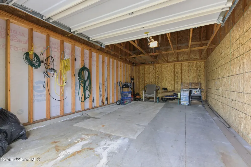 108 Ironwood Drive Blanchard ID 83804