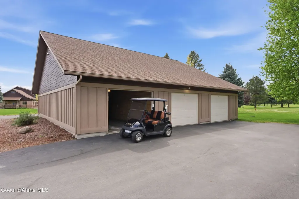 108 Ironwood Drive Blanchard ID 83804