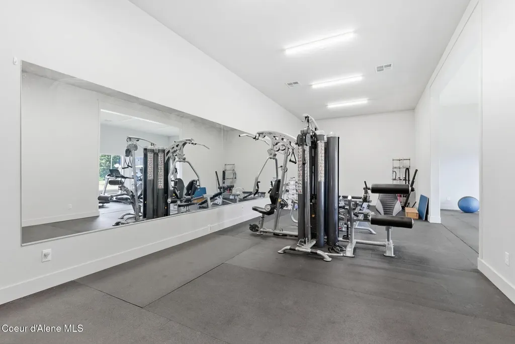 108 Ironwood Drive Blanchard ID 83804