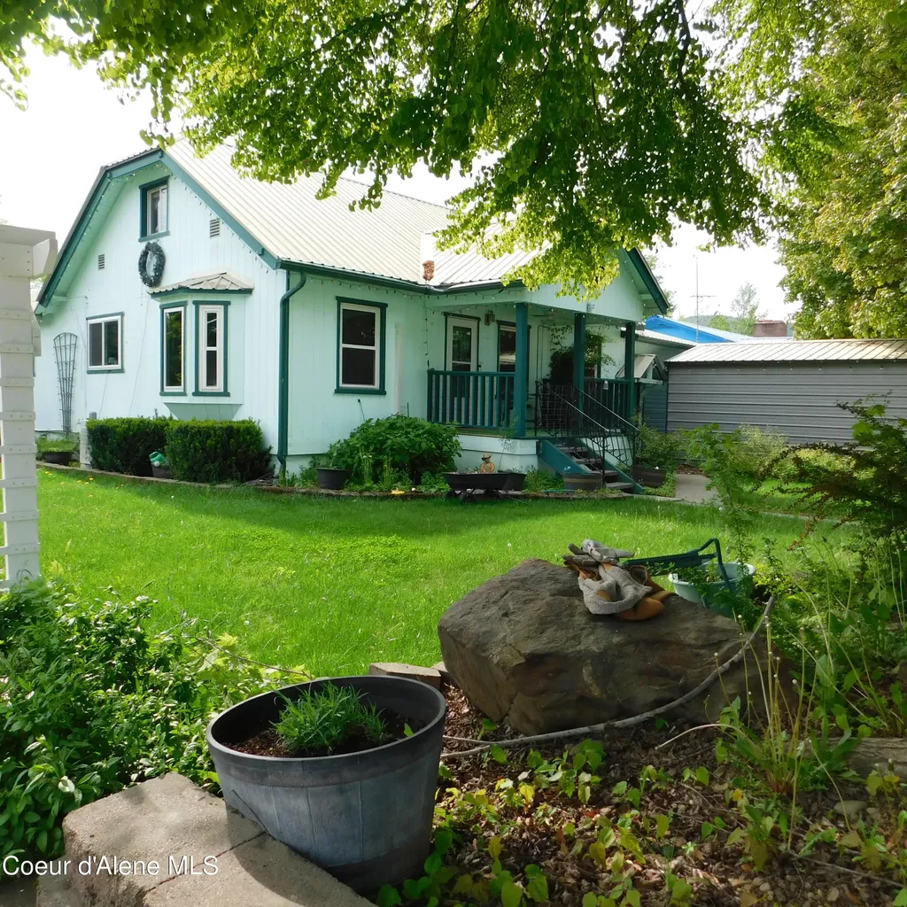 81 Cedar Street Priest River ID 83856