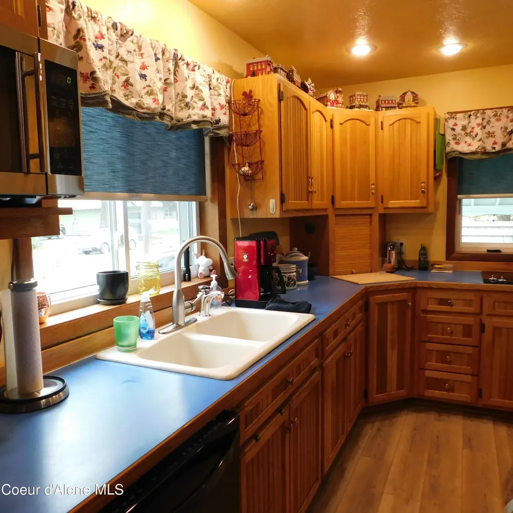 81 Cedar Street Priest River ID 83856