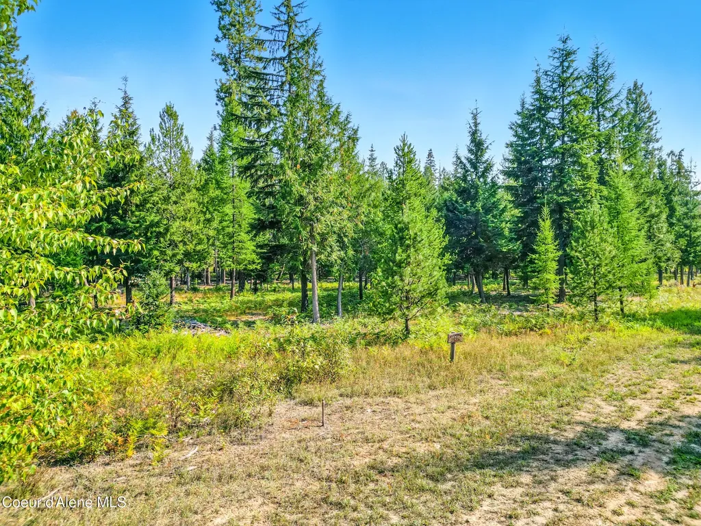 125 Ranch Road Naples ID 83847