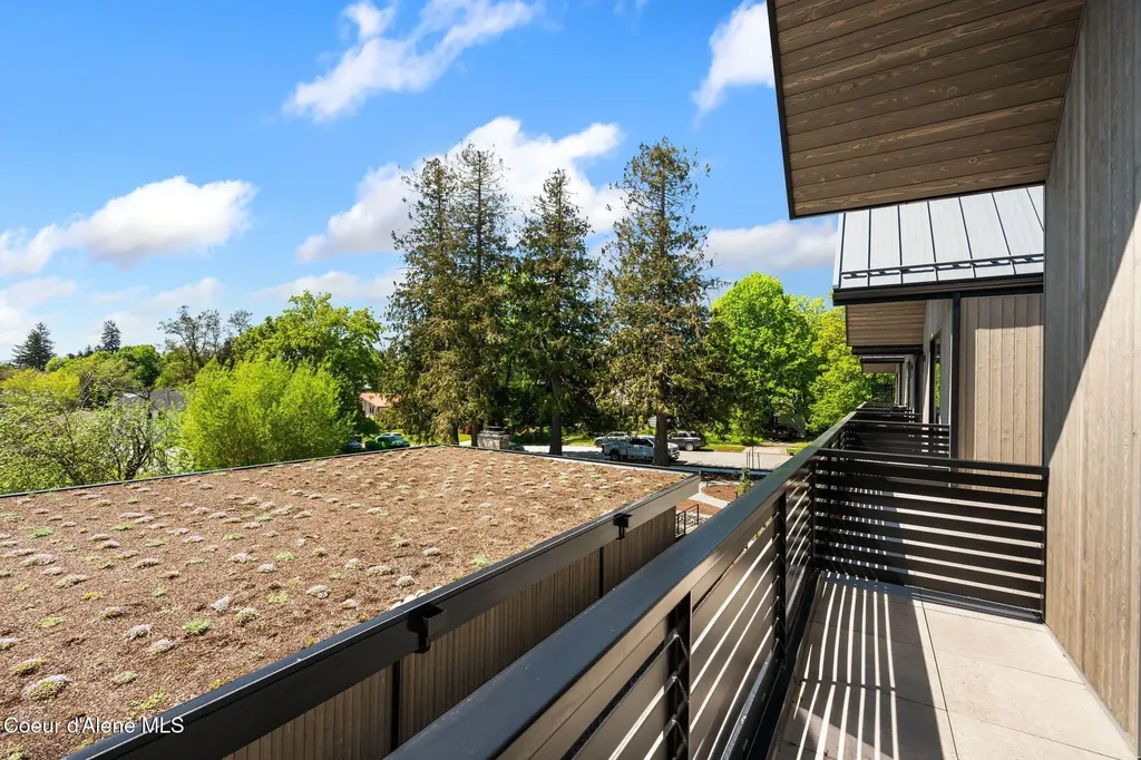 215 W Lake Street Sandpoint ID 83864