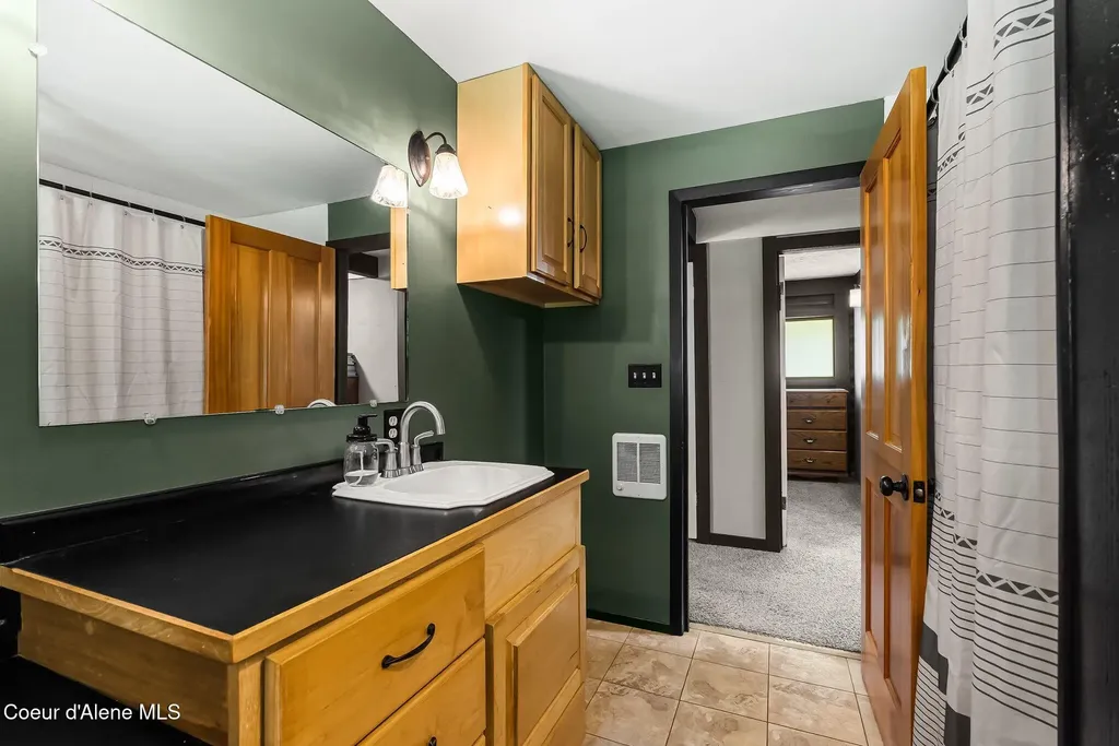 255 Red Alder Road Careywood ID 83809