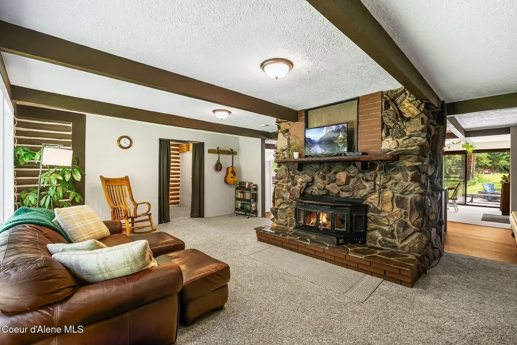 255 Red Alder Road Careywood ID 83809
