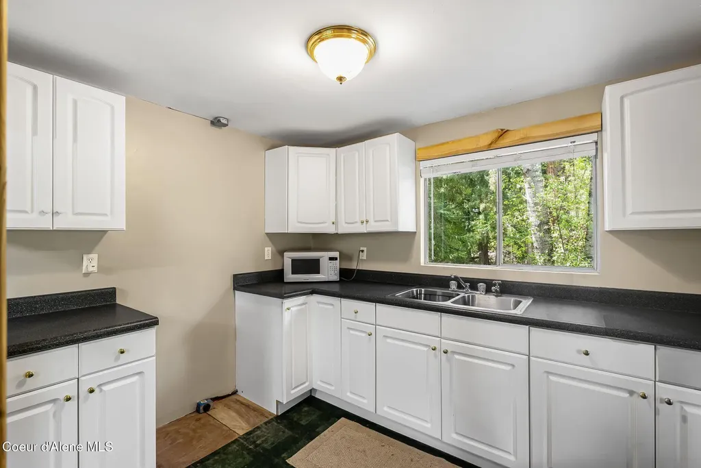 255 Red Alder Road Careywood ID 83809