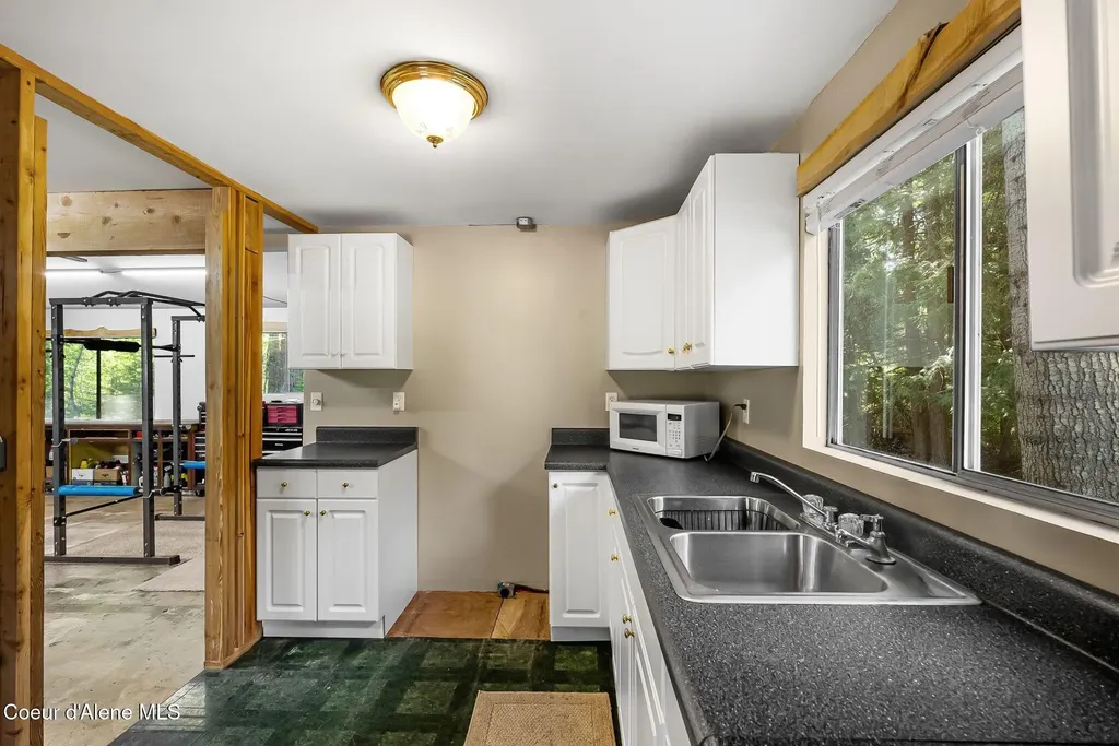 255 Red Alder Road Careywood ID 83809