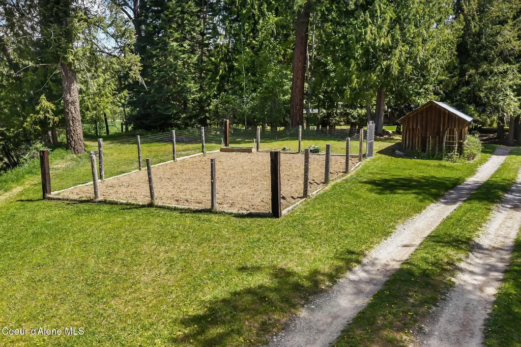 255 Red Alder Road Careywood ID 83809