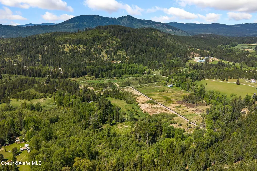 255 Red Alder Road Careywood ID 83809
