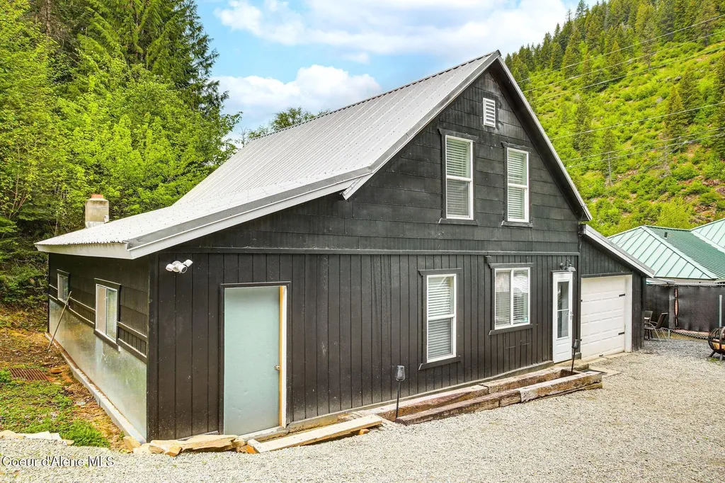 22 Theriault Drive Avery ID 83802