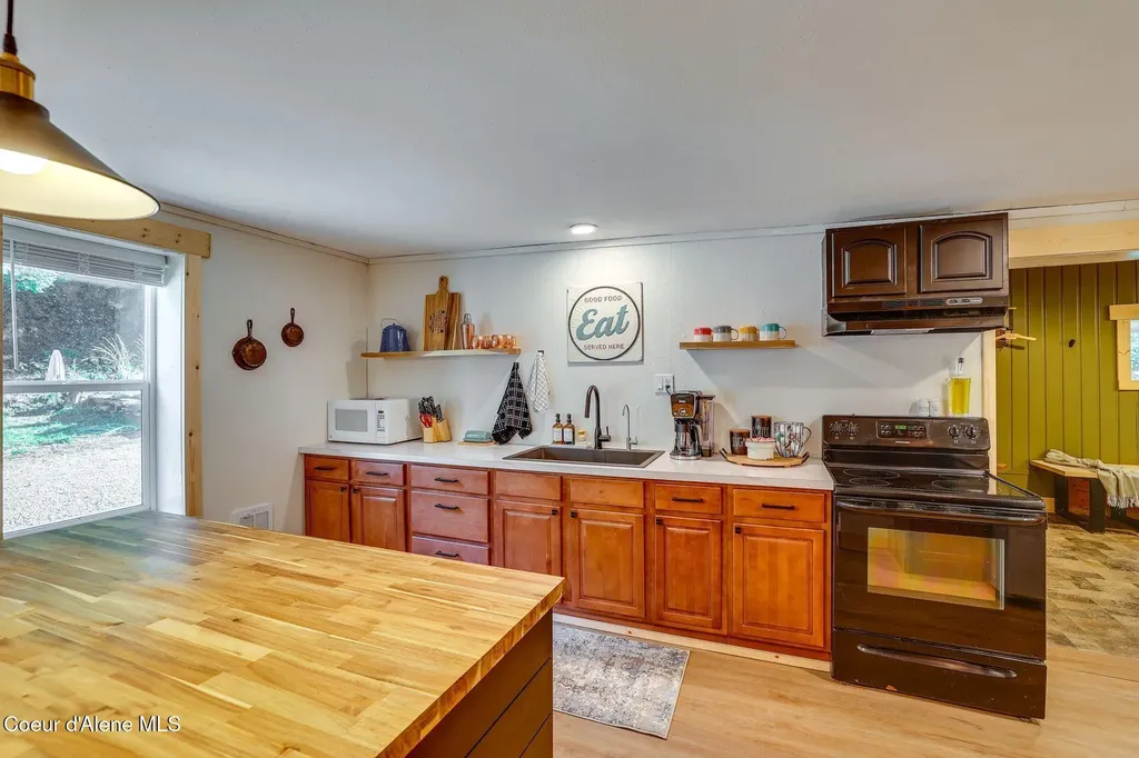 22 Theriault Drive Avery ID 83802