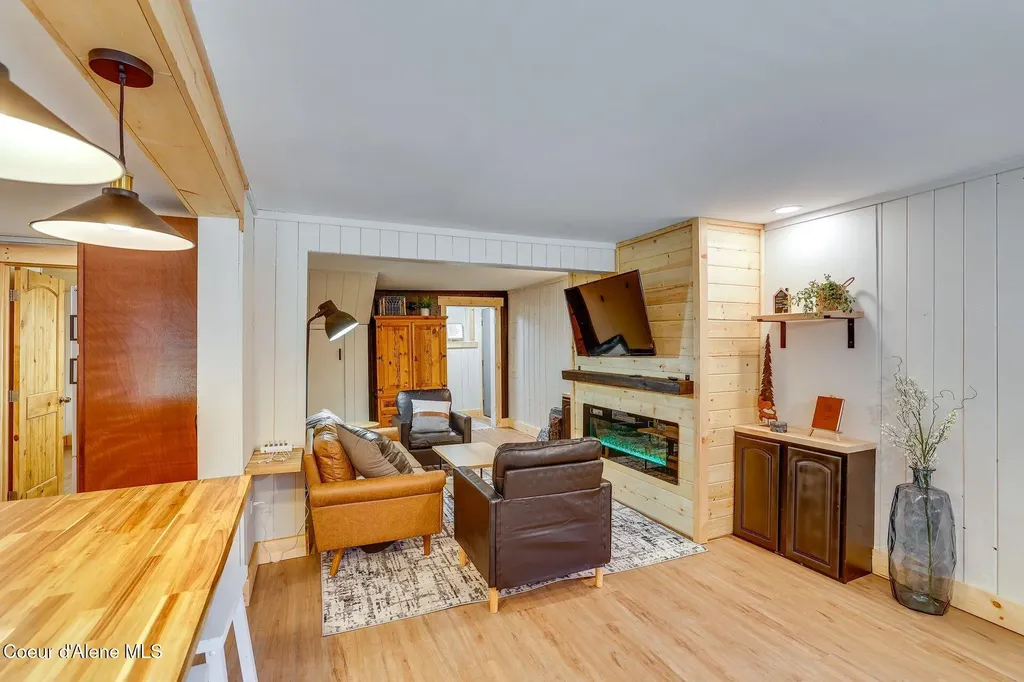 22 Theriault Drive Avery ID 83802