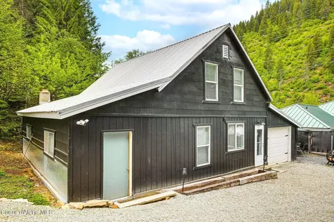 22 Theriault Drive Avery ID 83802