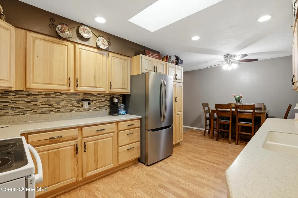 422 E 10th Avenue Post Falls ID 83854