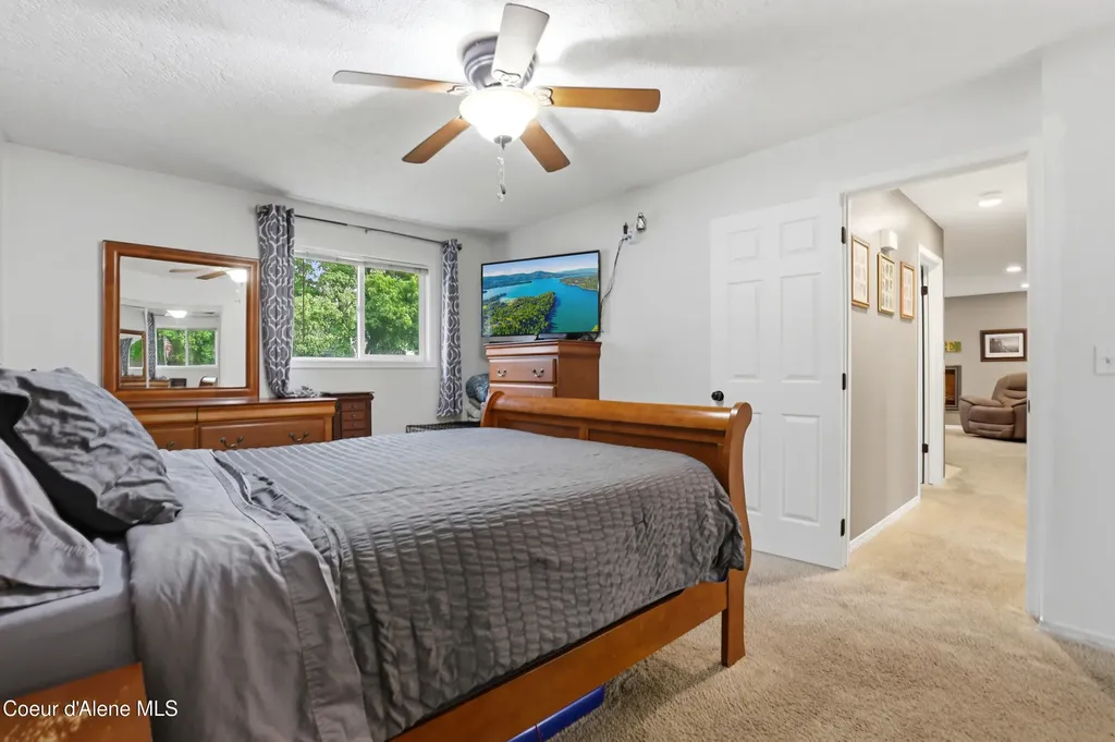 422 E 10th Avenue Post Falls ID 83854