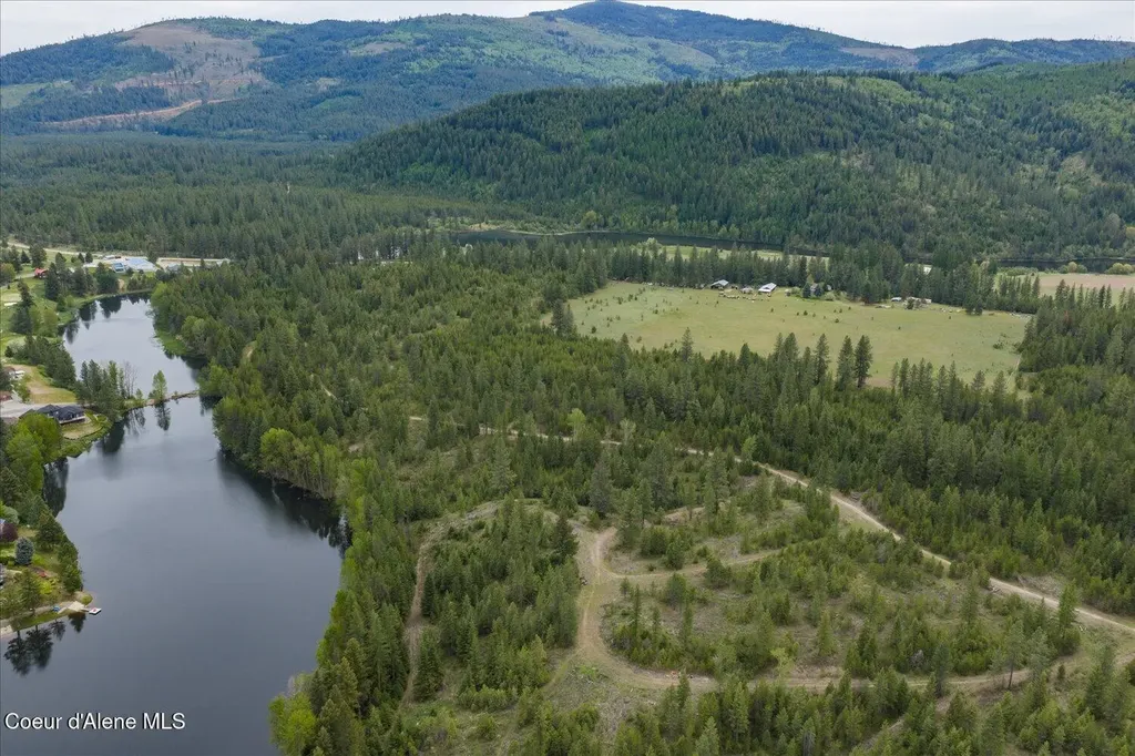 129 Berkshire Blanchard ID 83804