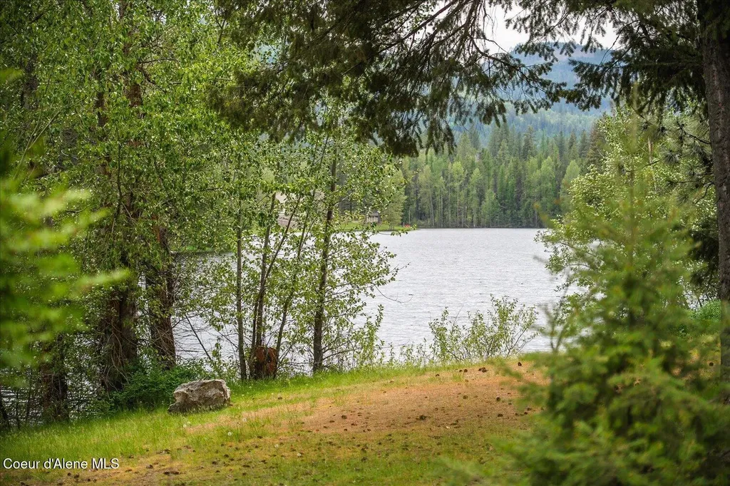 129 Berkshire Blanchard ID 83804