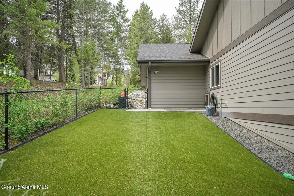 129 Berkshire Blanchard ID 83804
