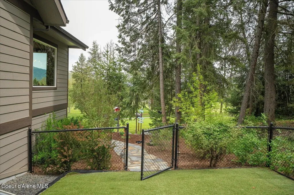 129 Berkshire Blanchard ID 83804