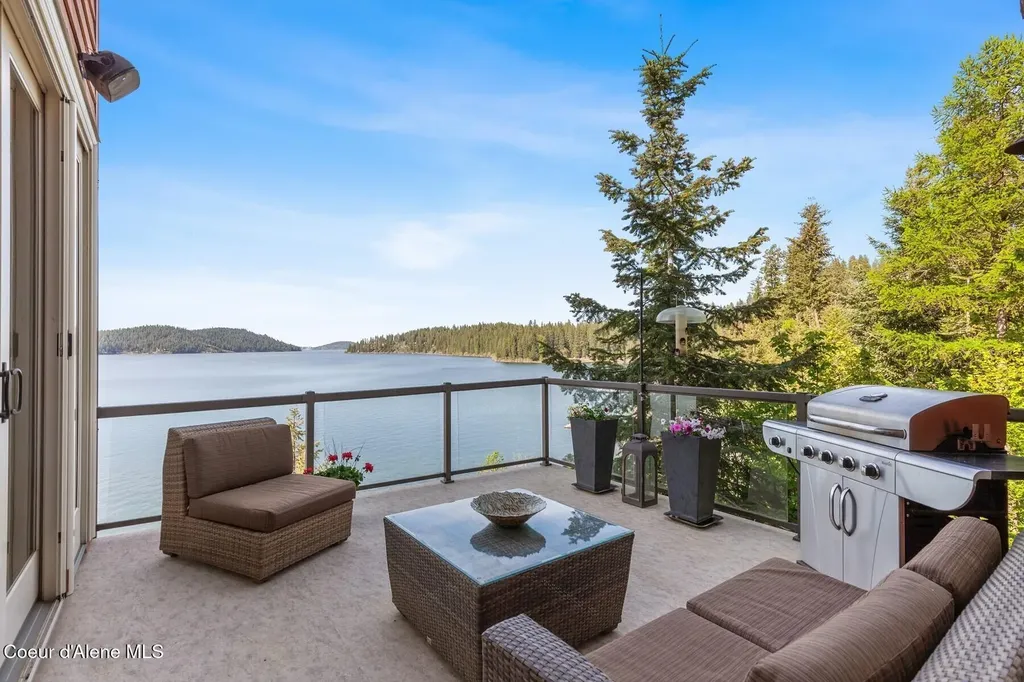 865 E Pine Ridge Drive Harrison ID 83833