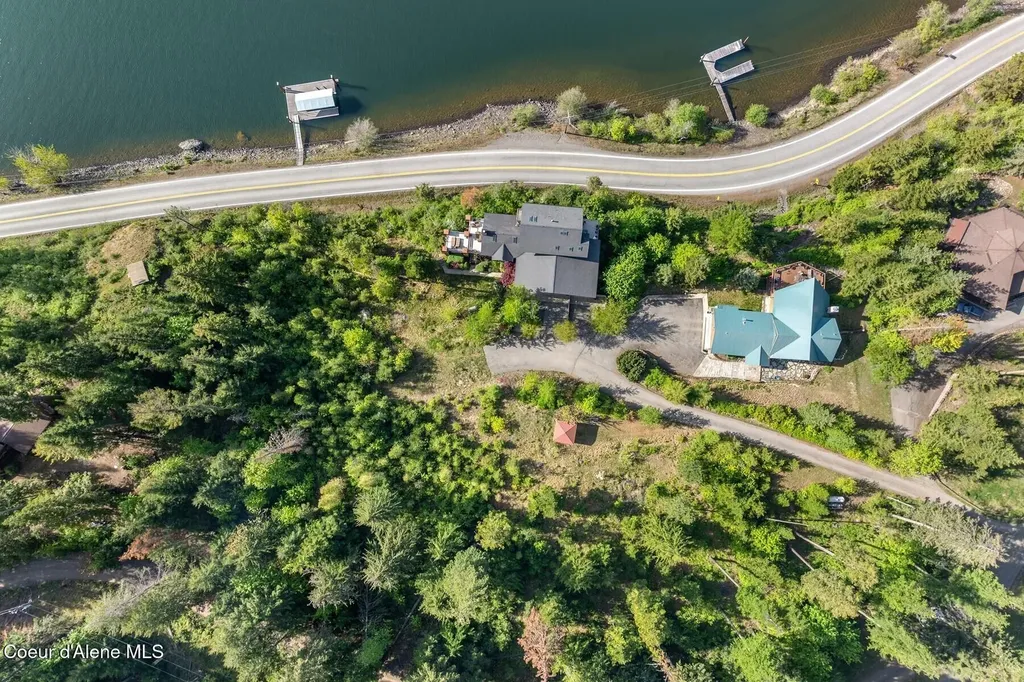 865 E Pine Ridge Drive Harrison ID 83833