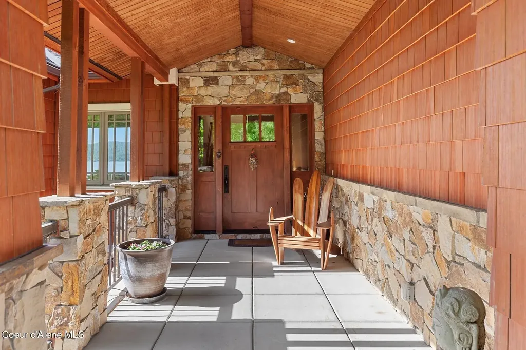865 E Pine Ridge Drive Harrison ID 83833