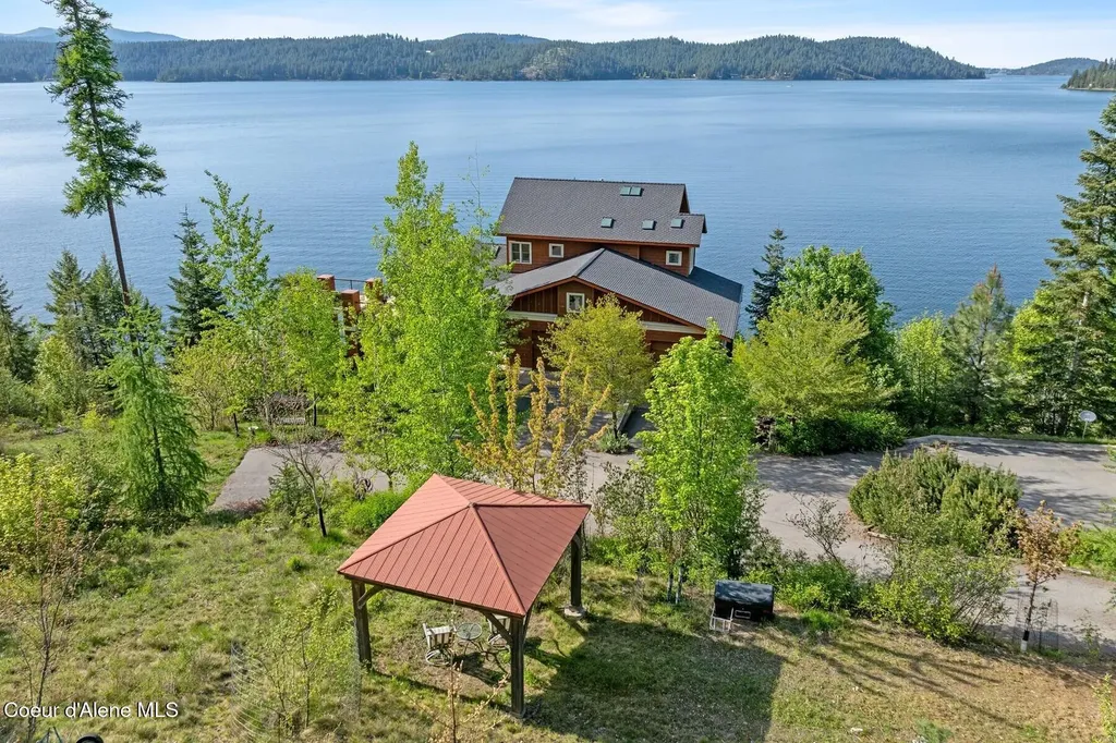 865 E Pine Ridge Drive Harrison ID 83833