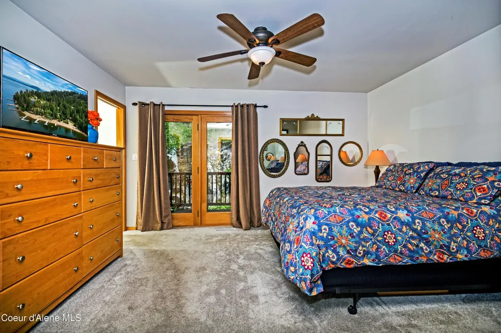 88 Cedarwood Lane Sagle ID 83860