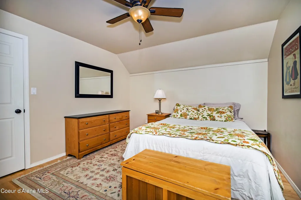88 Cedarwood Lane Sagle ID 83860