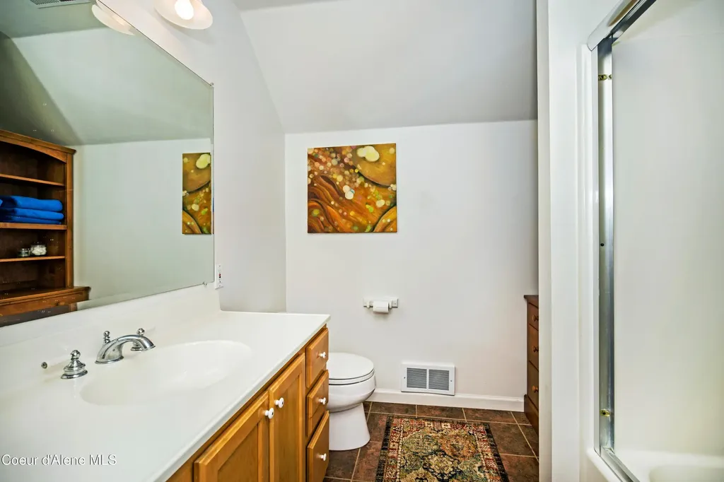 88 Cedarwood Lane Sagle ID 83860