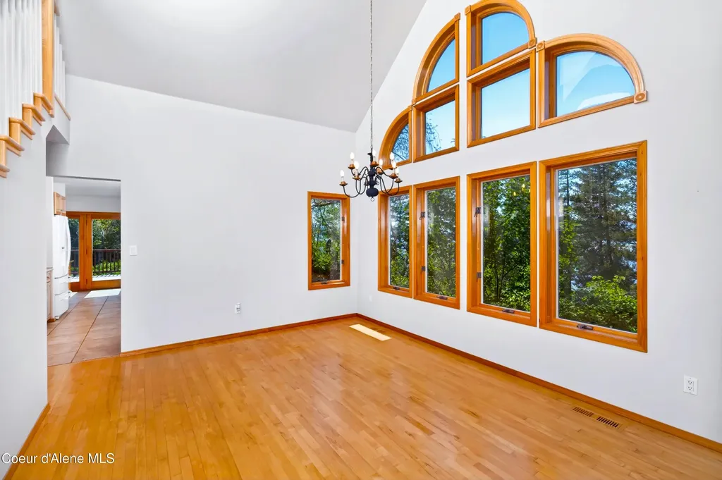 88 Cedarwood Lane Sagle ID 83860
