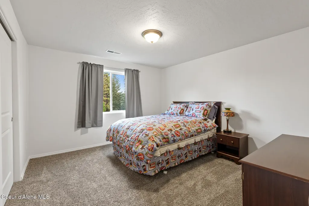 21714 S Lakeview Drive Worley ID 83876