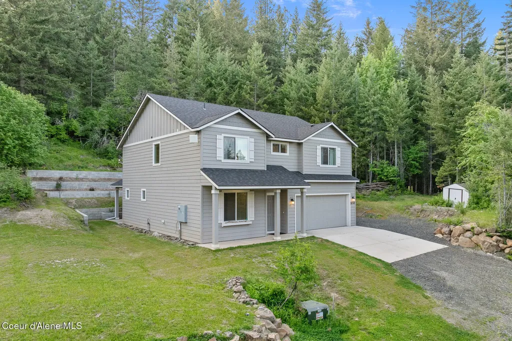 21714 S Lakeview Drive Worley ID 83876