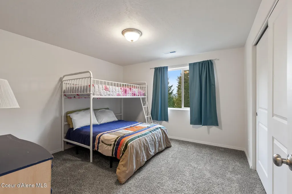21714 S Lakeview Drive Worley ID 83876