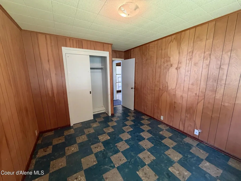 305 E Fir Avenue Osburn ID 83849