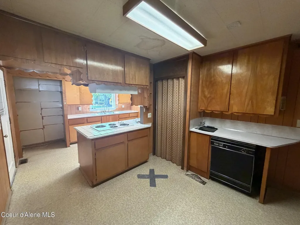 305 E Fir Avenue Osburn ID 83849