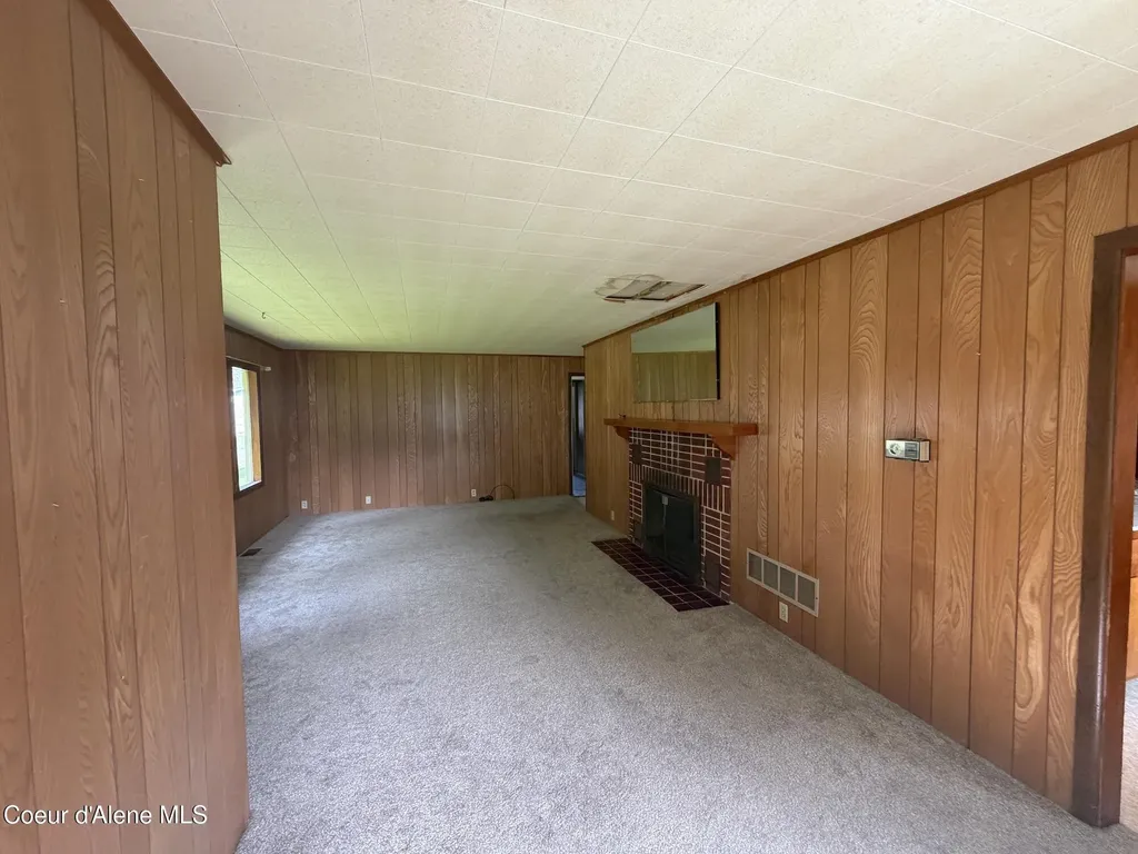 305 E Fir Avenue Osburn ID 83849