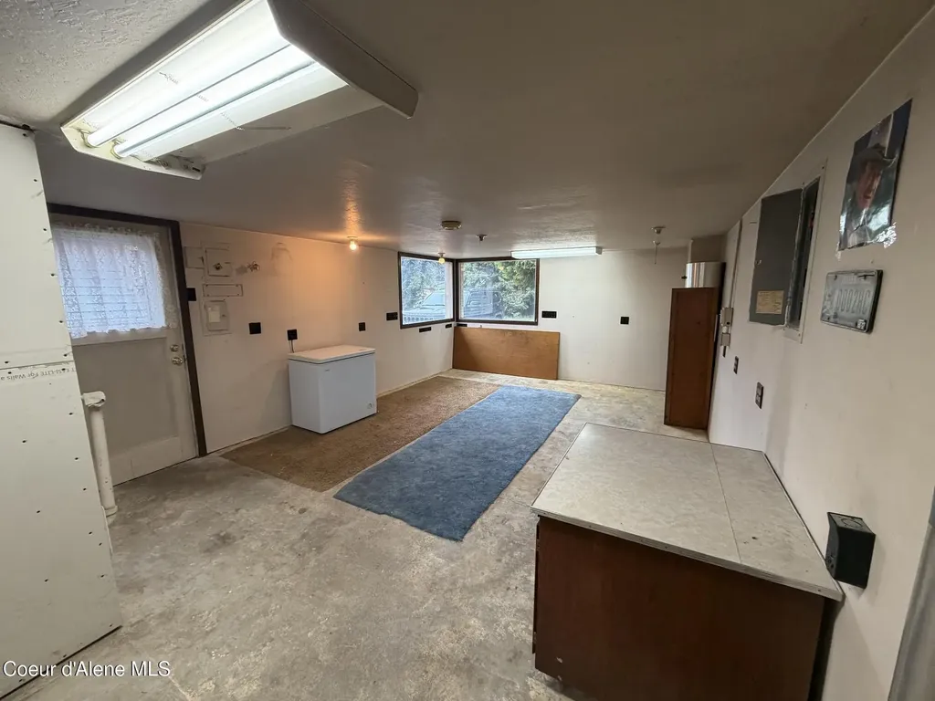 305 E Fir Avenue Osburn ID 83849