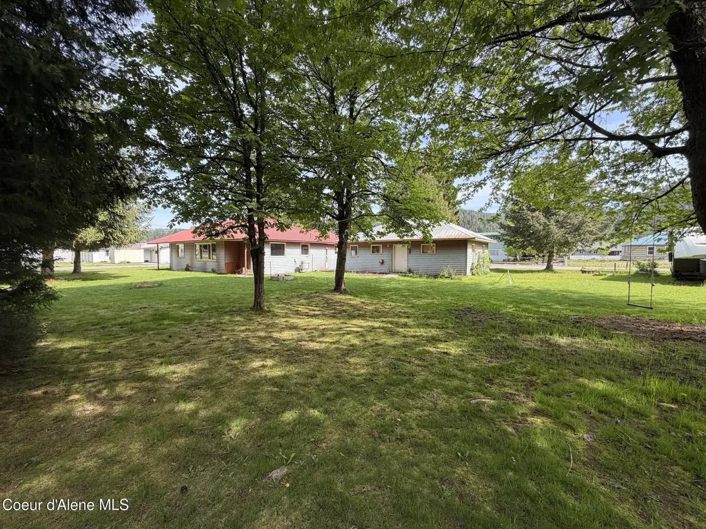 305 E Fir Avenue Osburn ID 83849