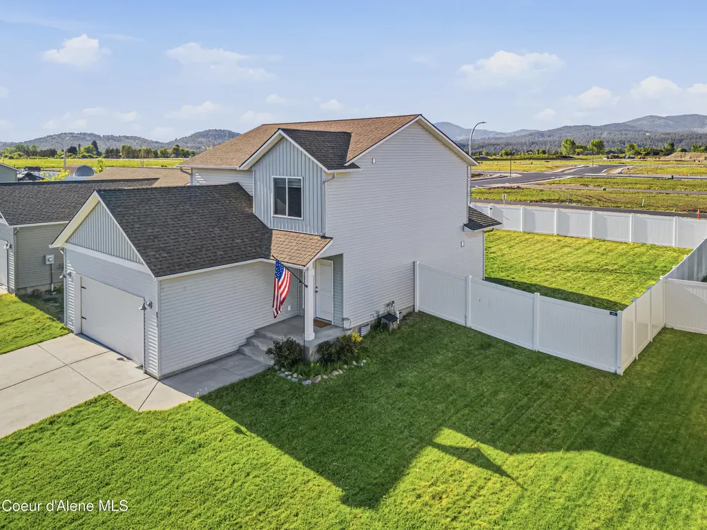 8973 N Scotsworth Street Post Falls ID 83854