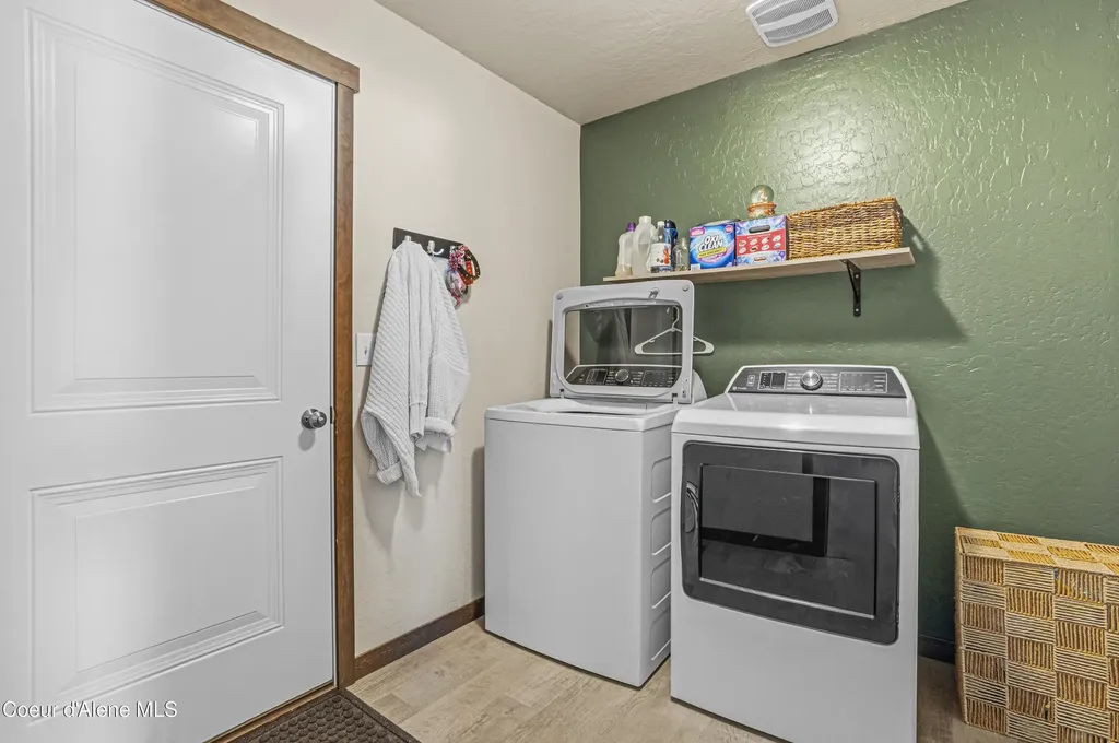 8973 N Scotsworth Street Post Falls ID 83854