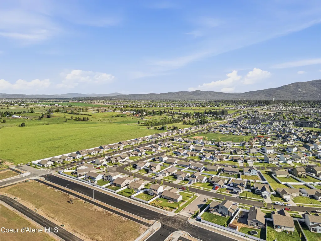 8973 N Scotsworth Street Post Falls ID 83854