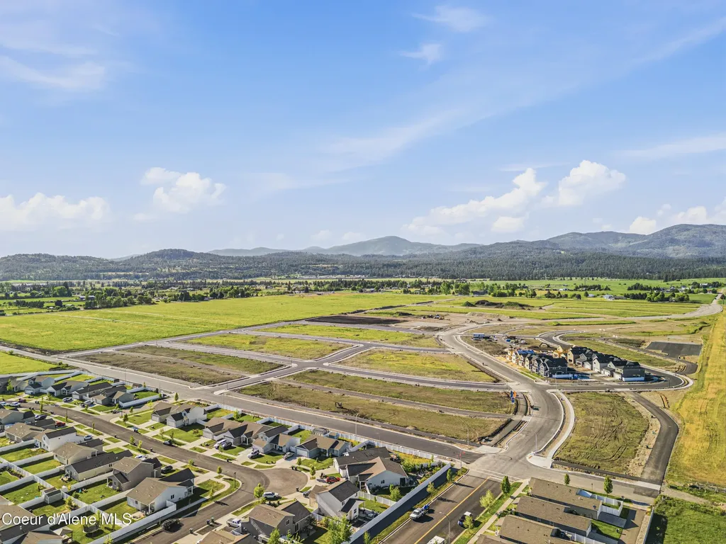 8973 N Scotsworth Street Post Falls ID 83854