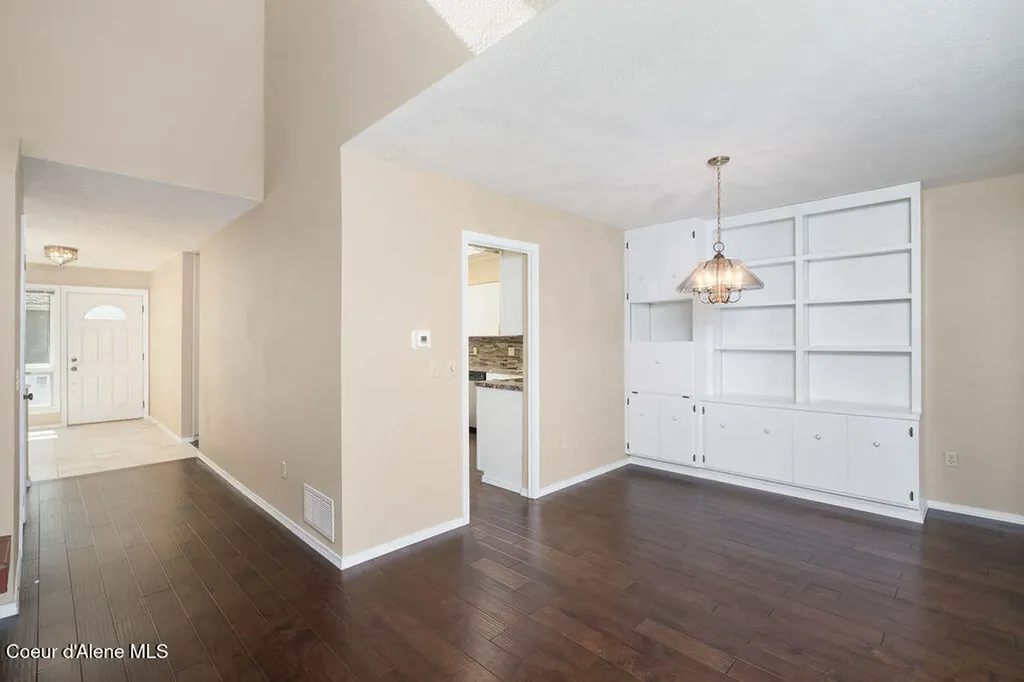 10637 N Friar Drive Hayden ID 83835