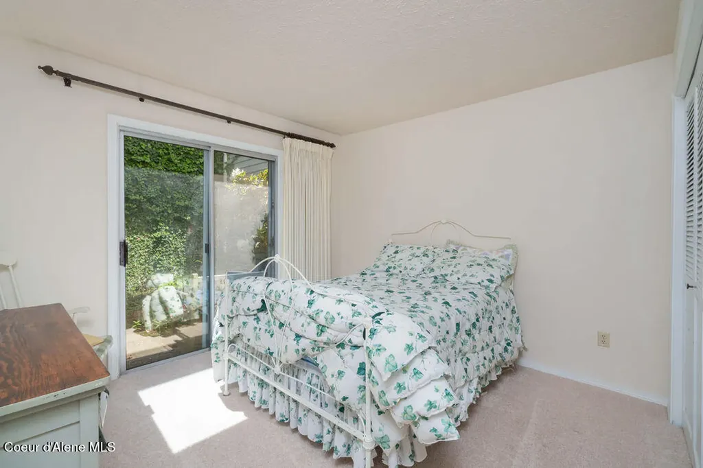 10637 N Friar Drive Hayden ID 83835