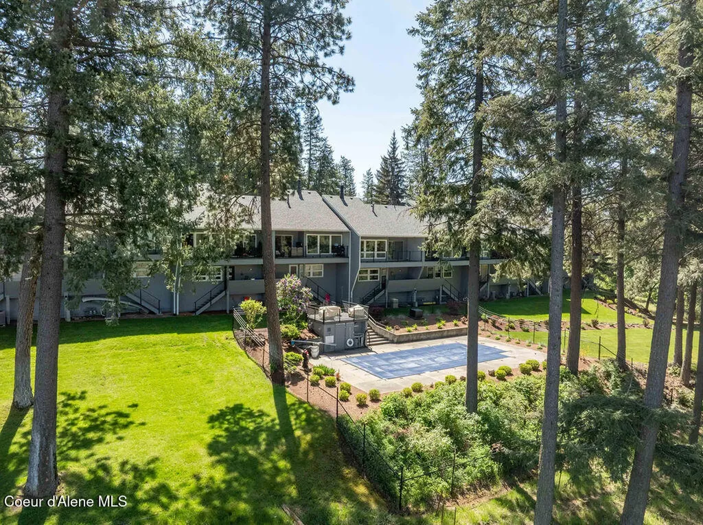 10637 N Friar Drive Hayden ID 83835