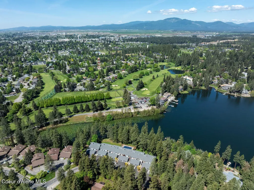 10637 N Friar Drive Hayden ID 83835